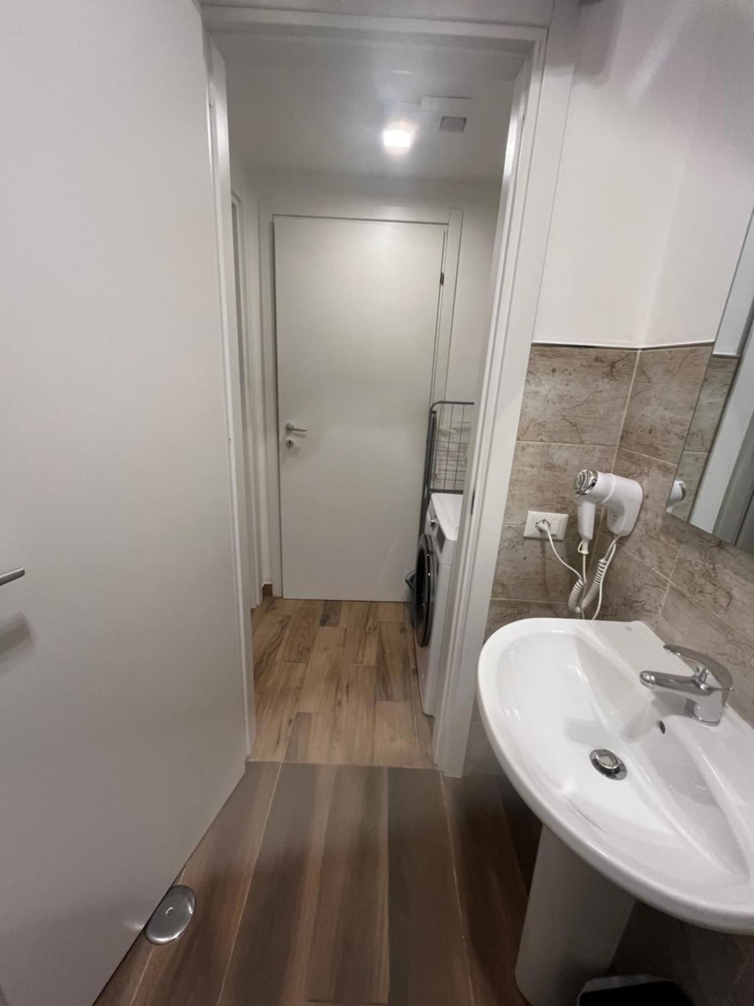 Jcube Apartments Precotto Milano מראה חיצוני תמונה